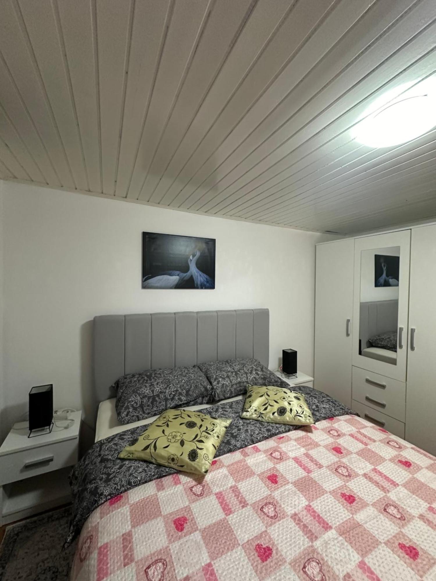 Apartment Mare Пореч Екстер'єр фото