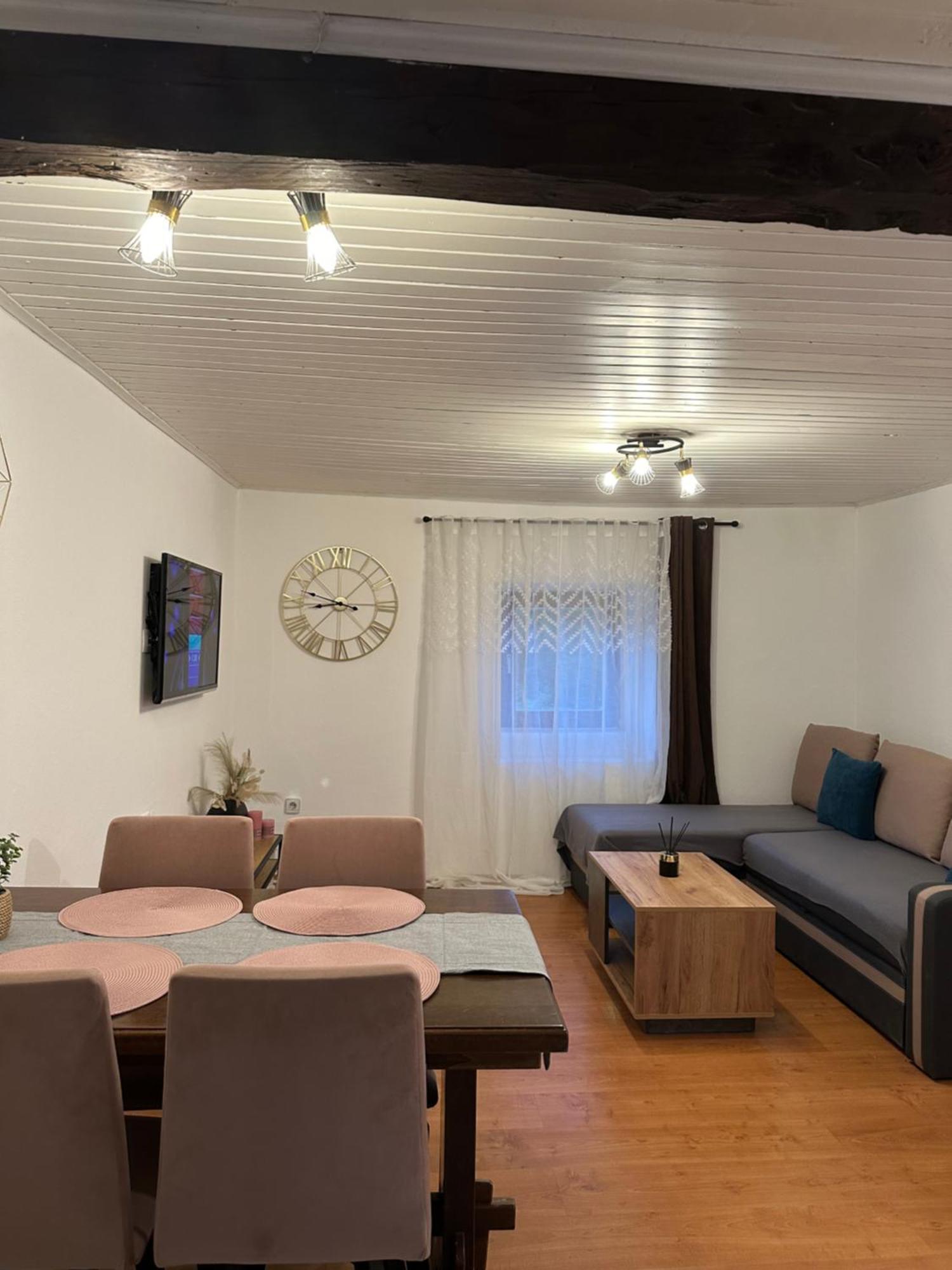 Apartment Mare Пореч Екстер'єр фото