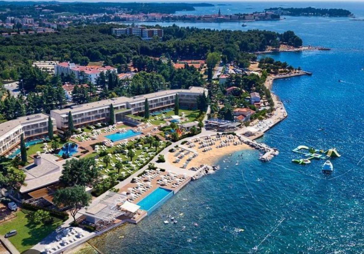 Apartment Mare Пореч Екстер'єр фото